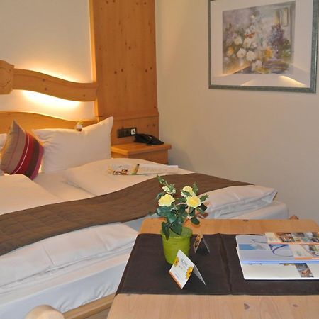Akzent Hotel Am Bach Dettelbach Ngoại thất bức ảnh